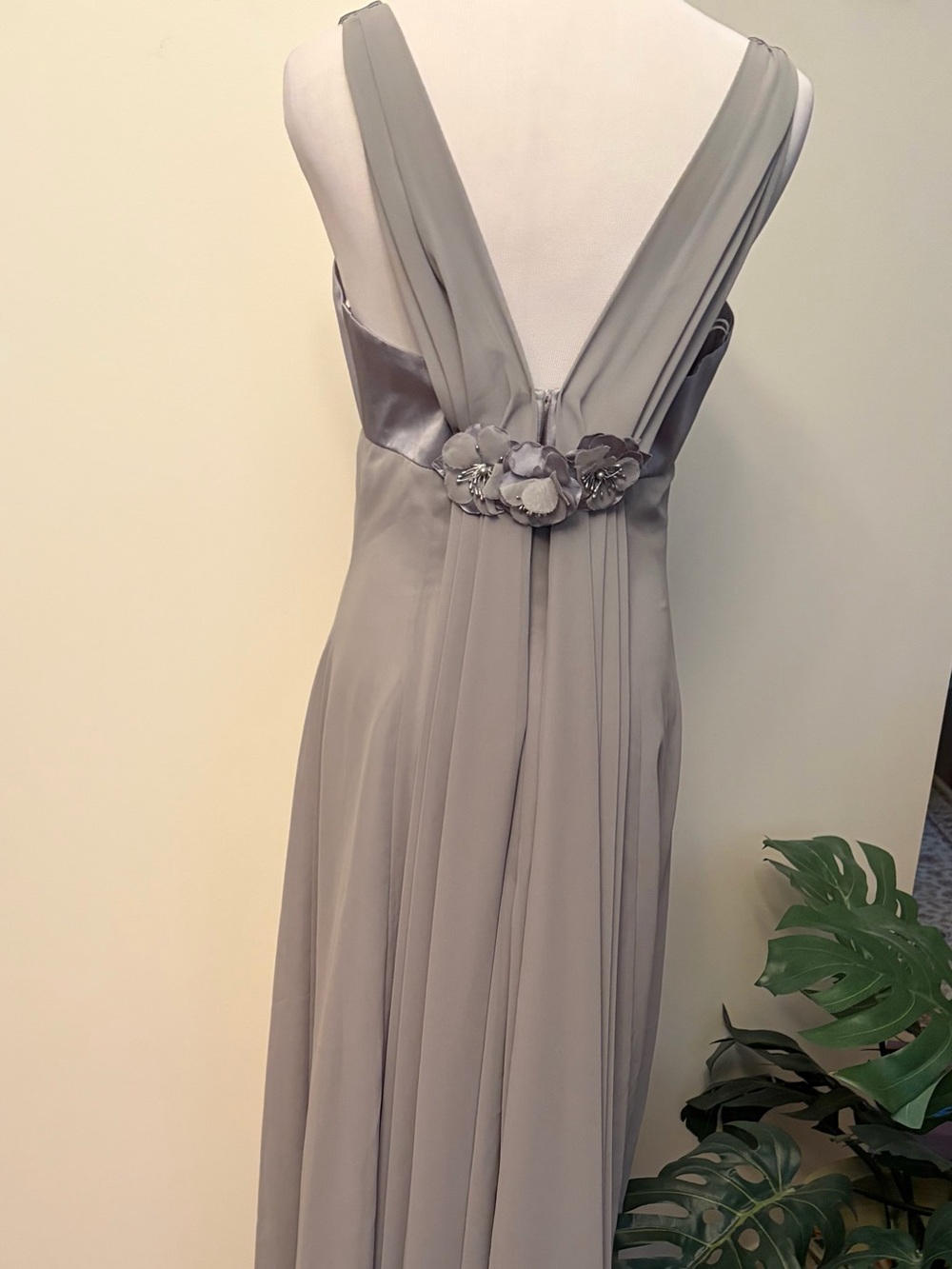 Dave & Johnny Silver-Grey V-Back Maxi Dress with Floral Waist